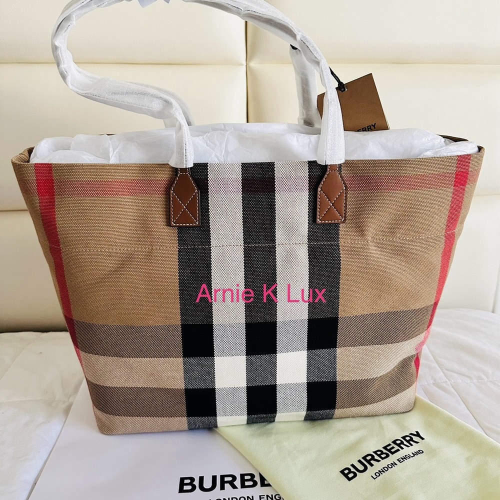 AUTHENTIC BURBERRY TOTE BAGS